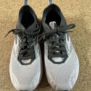 Brooks Gray with Black Athletic Shoes